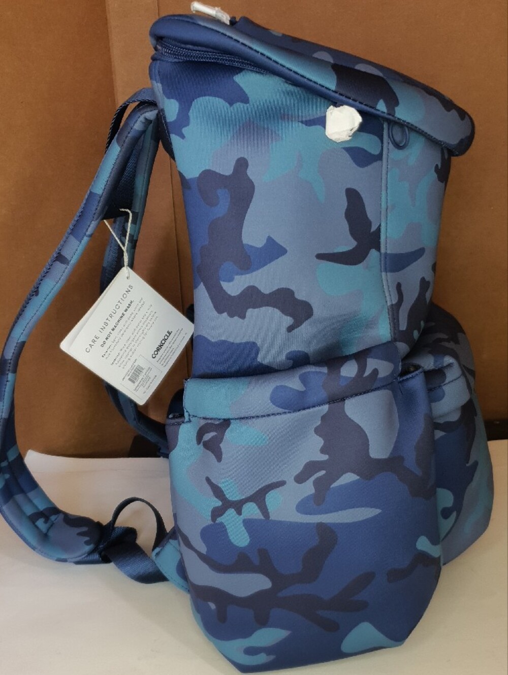 Corkcicle Lotus Backpack Cooler NWT + Free Gift - Picture 8 of 15